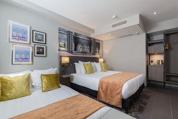 leonardo boutique museumhotel