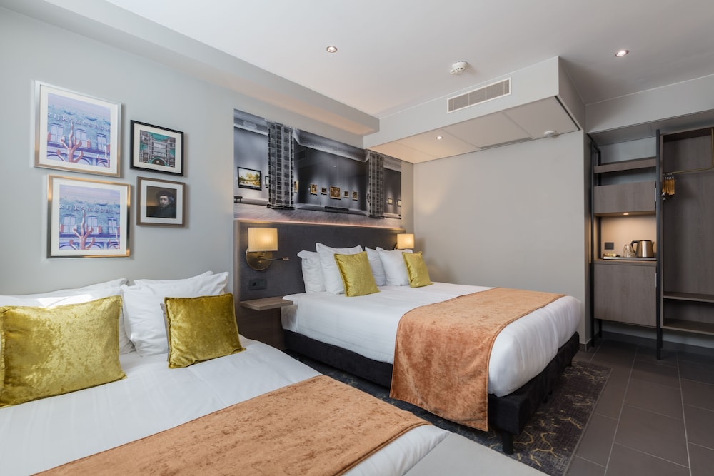 leonardo boutique museumhotel