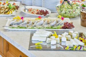 mona lisa wellness and spa
