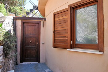 villa arborea in sperlonga