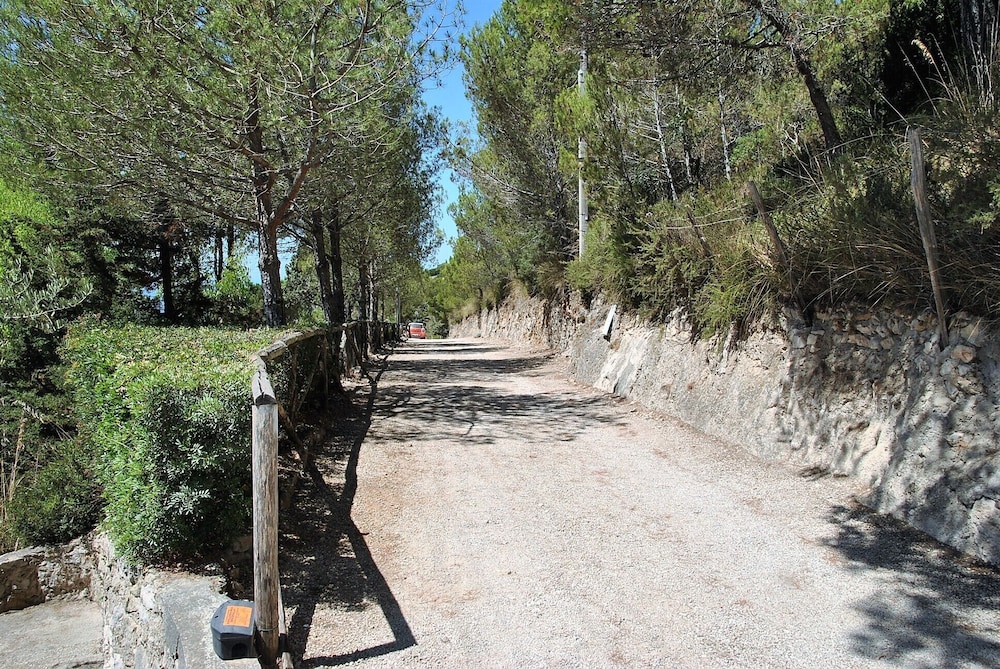 villa arborea in sperlonga