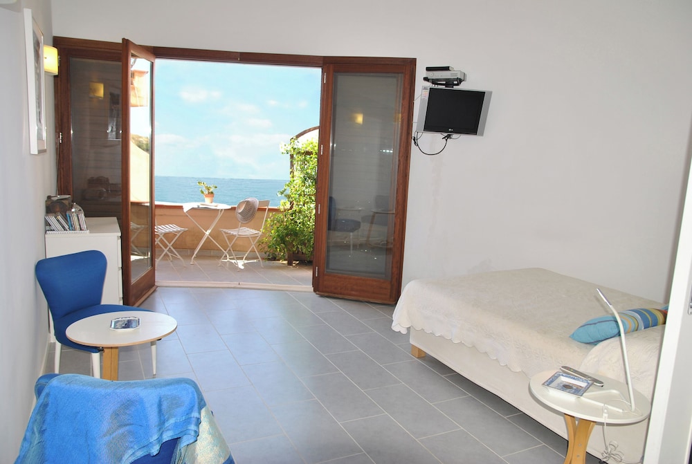 villa arborea in sperlonga