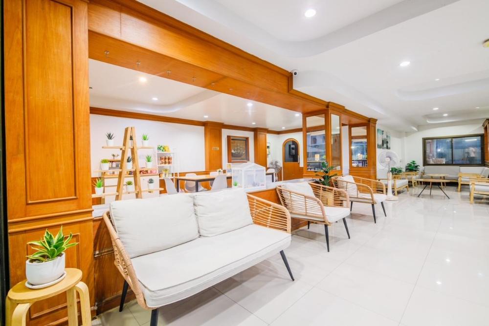 grand pl hotel