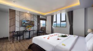 azura gold hotel and apartment