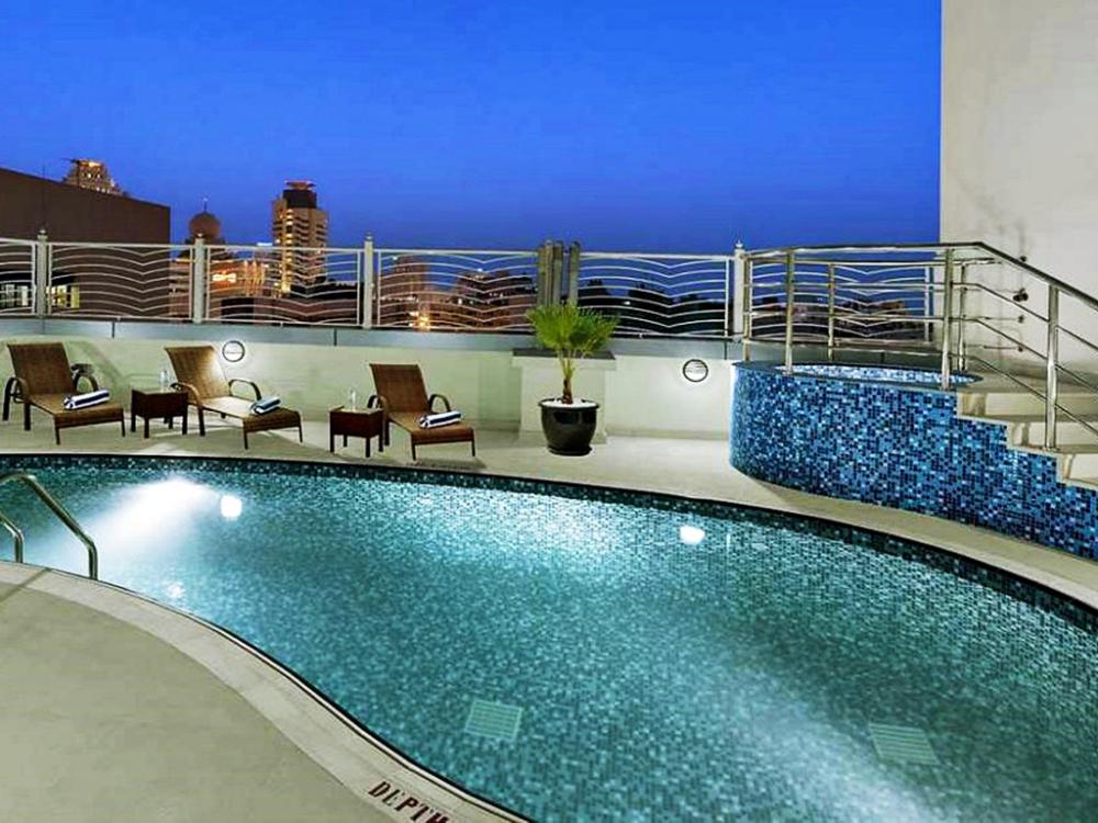 landmark premier hotel