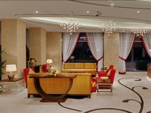 landmark premier hotel