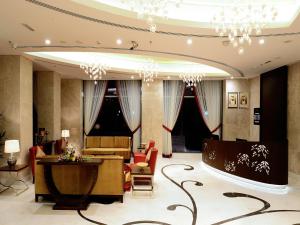 landmark premier hotel