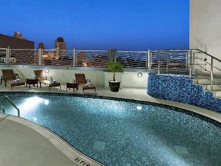 landmark premier hotel