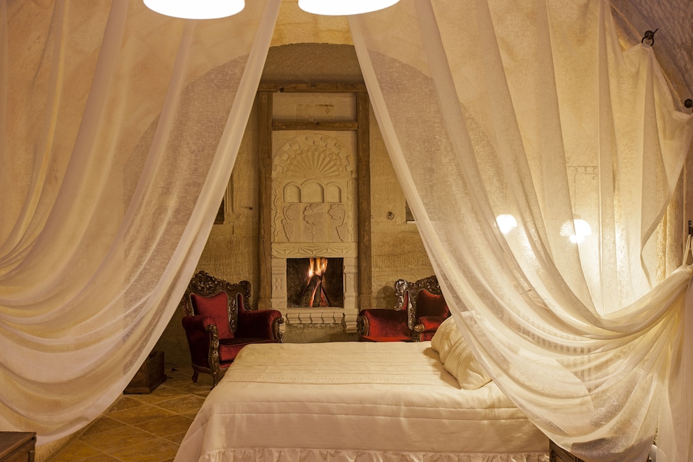 mithra cave cappadocia