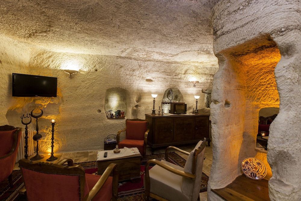 mithra cave cappadocia