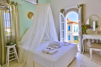 cumbali konak alacati