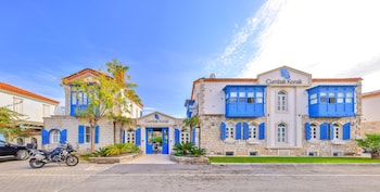 cumbali konak alacati