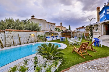 cumbali konak alacati