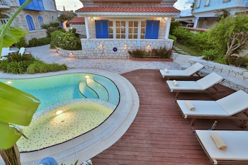 cumbali konak alacati