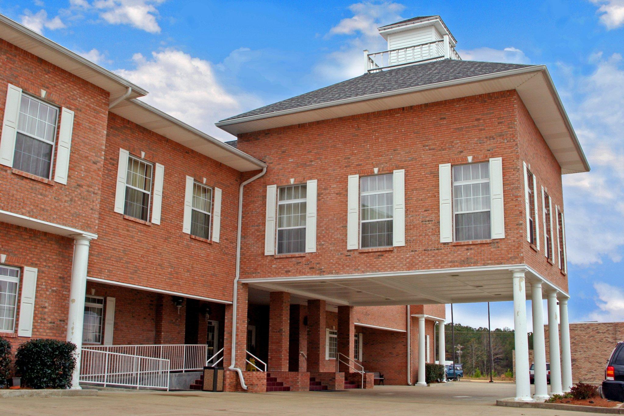 collins inn and suites