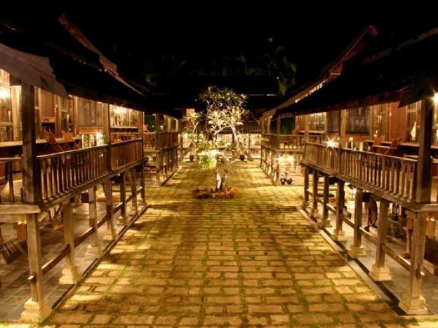 terrapuri heritage village