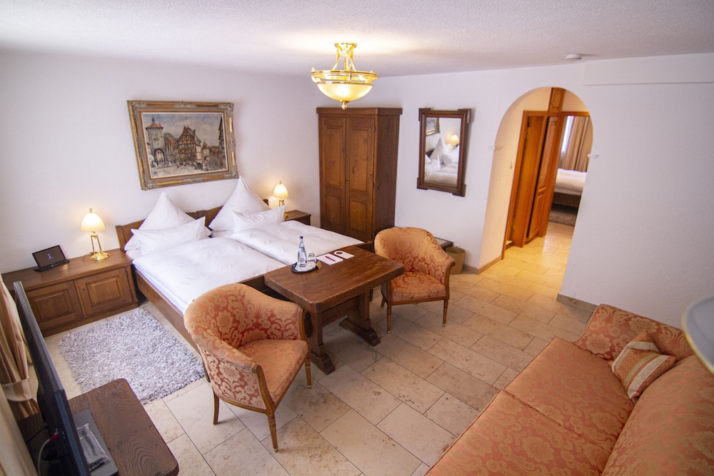 woertz schlosschen zur weinsteige