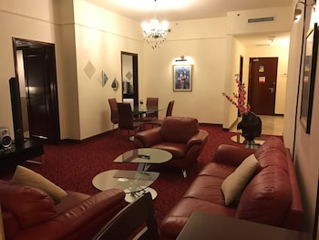 times square service suite