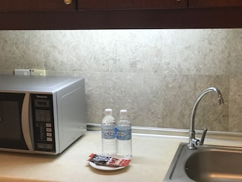 times square service suite