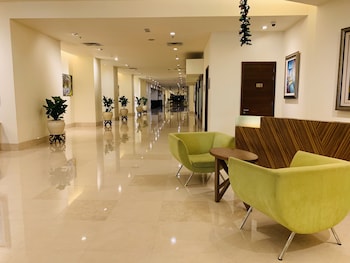 times square service suite