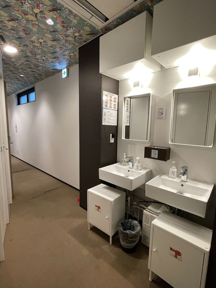 dot hotel hangout