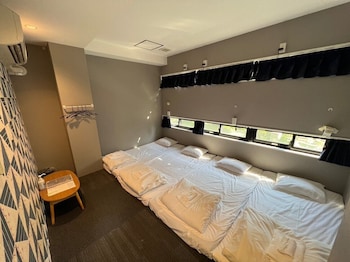 dot hotel hangout