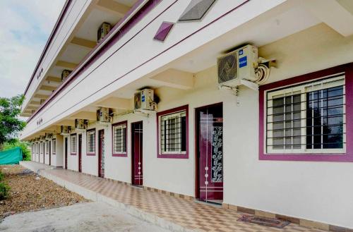 Hotel O Rajyog Inn,Erandwane,3 star