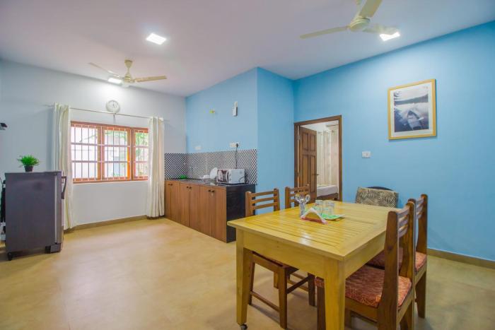 super collection o holy cross home stays