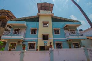 super collection o holy cross home stays