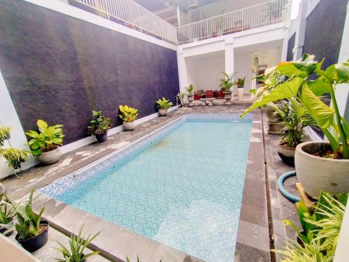 reddoorz artomoro guest house