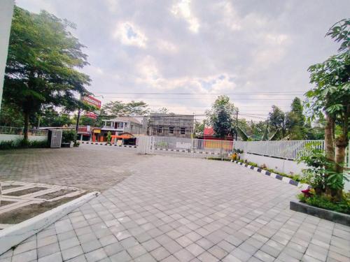 reddoorz artomoro guest house