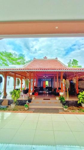 reddoorz artomoro guest house