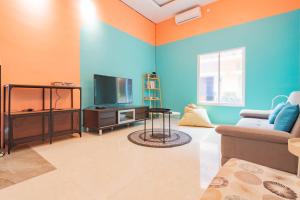 Sans Hotel Budaya Cirebon,West Cirebon>>Cirebon,3 star