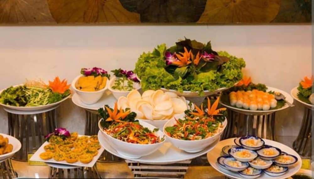 aloha hotel quy nhon