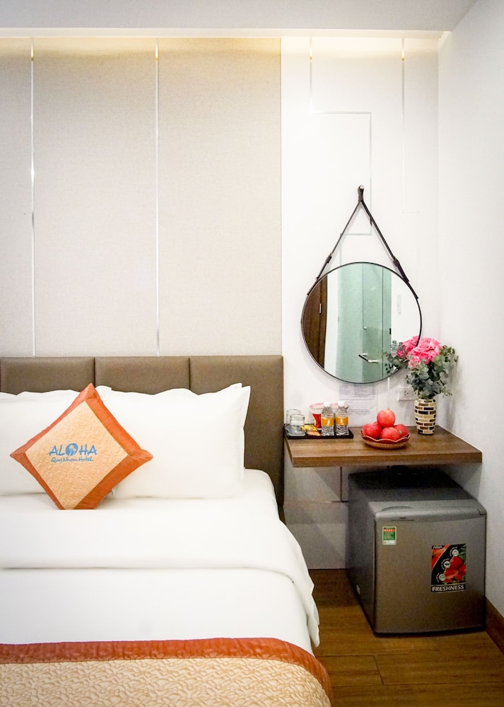 aloha hotel quy nhon