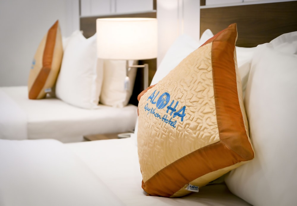aloha hotel quy nhon
