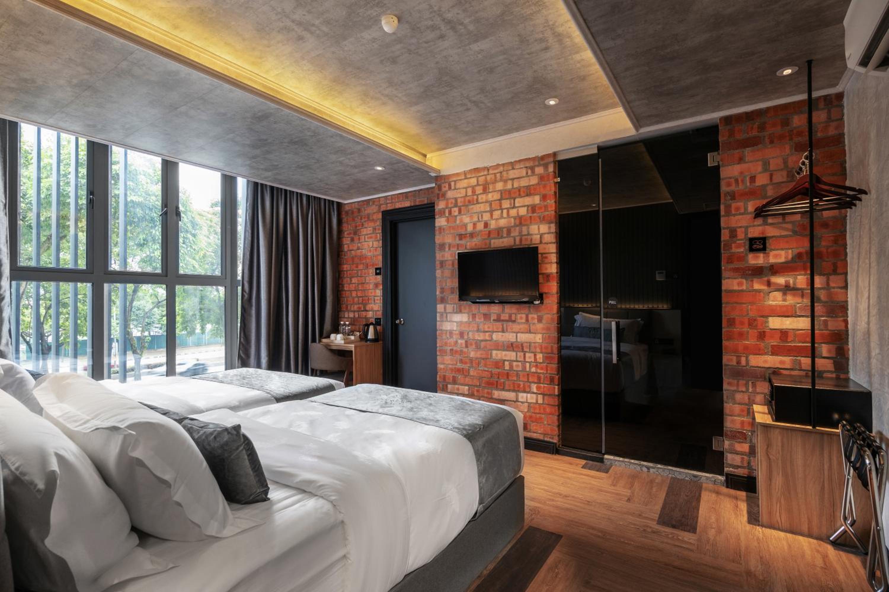 aandr urban hotel