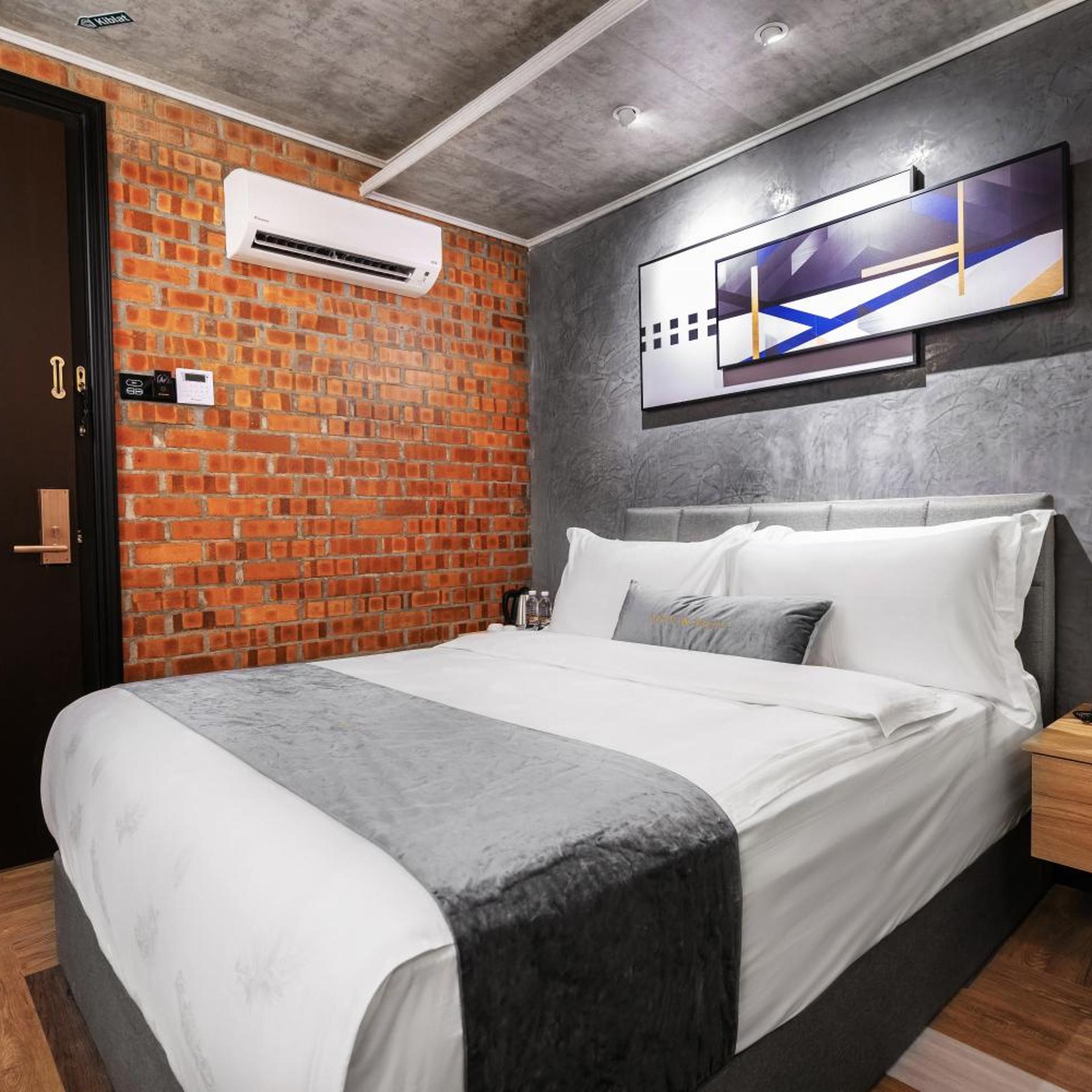 aandr urban hotel