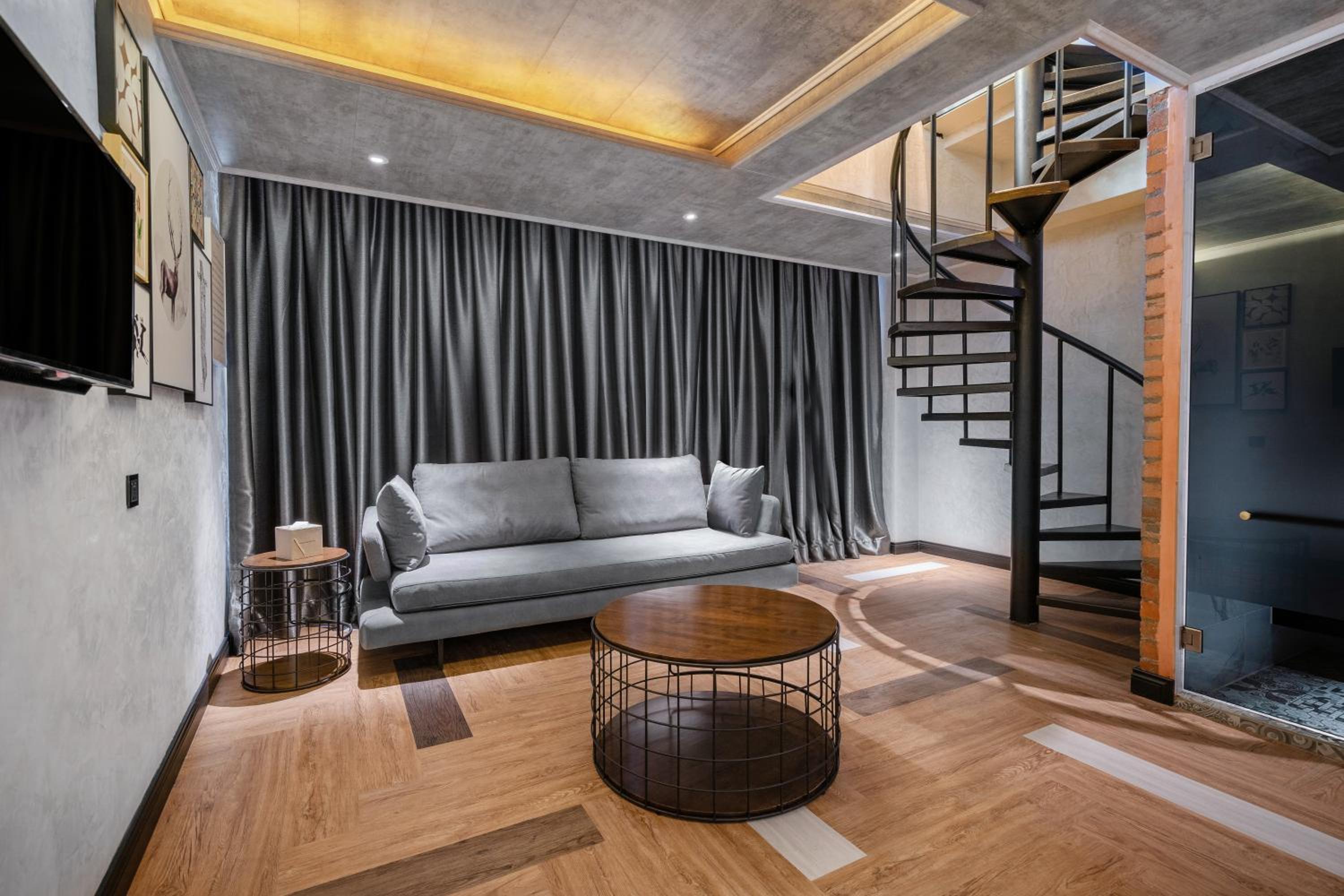 aandr urban hotel