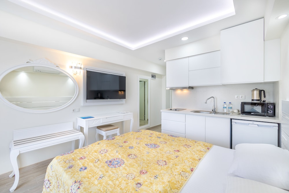 princess kinli suites hotel