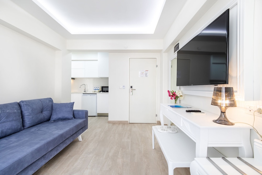 princess kinli suites hotel
