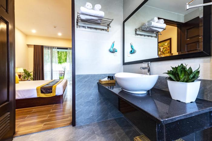 shala boutique hoian