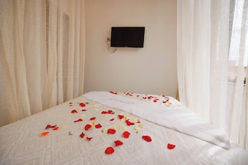 palais shazam and spa