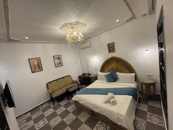 palais shazam and spa