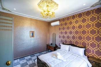 palais shazam and spa