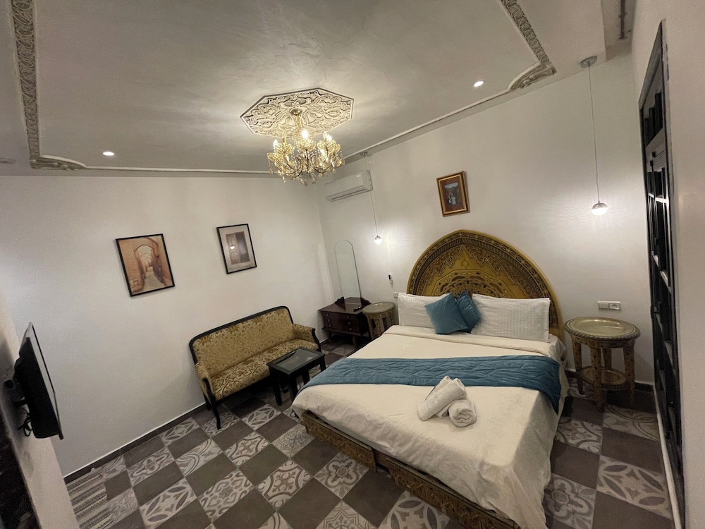 palais shazam and spa