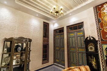 palais shazam and spa