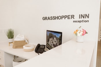 Grasshopper Inn,,2 star