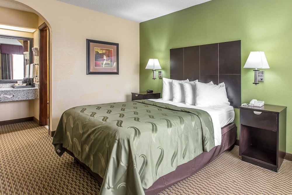 quality inn adairsville calhoun south