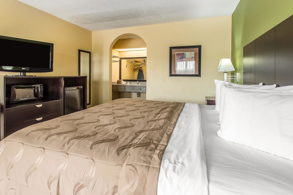 quality inn adairsville calhoun south